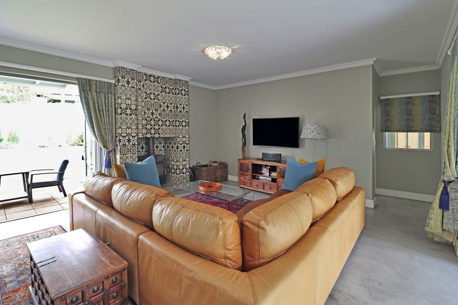 4 Bedroom Property for Sale in Waterfall Country Estate Gauteng