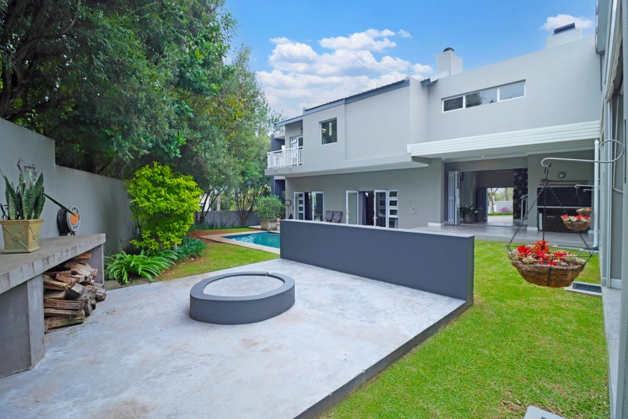 4 Bedroom Property for Sale in Waterfall Country Estate Gauteng