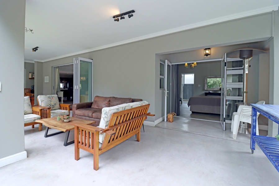 4 Bedroom Property for Sale in Waterfall Country Estate Gauteng