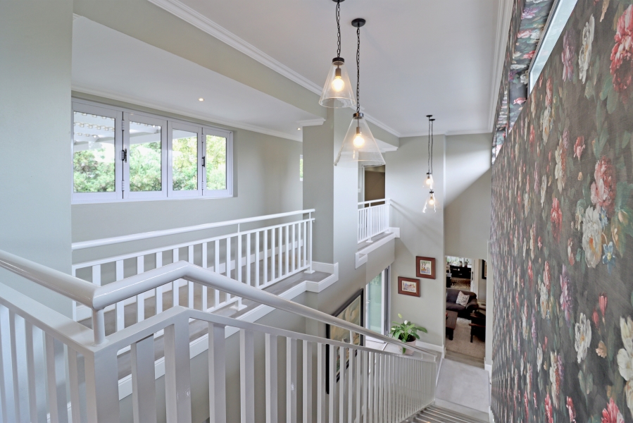 4 Bedroom Property for Sale in Waterfall Country Estate Gauteng