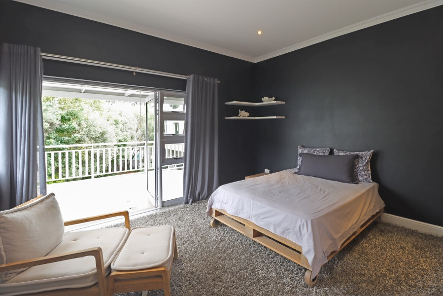 4 Bedroom Property for Sale in Waterfall Country Estate Gauteng