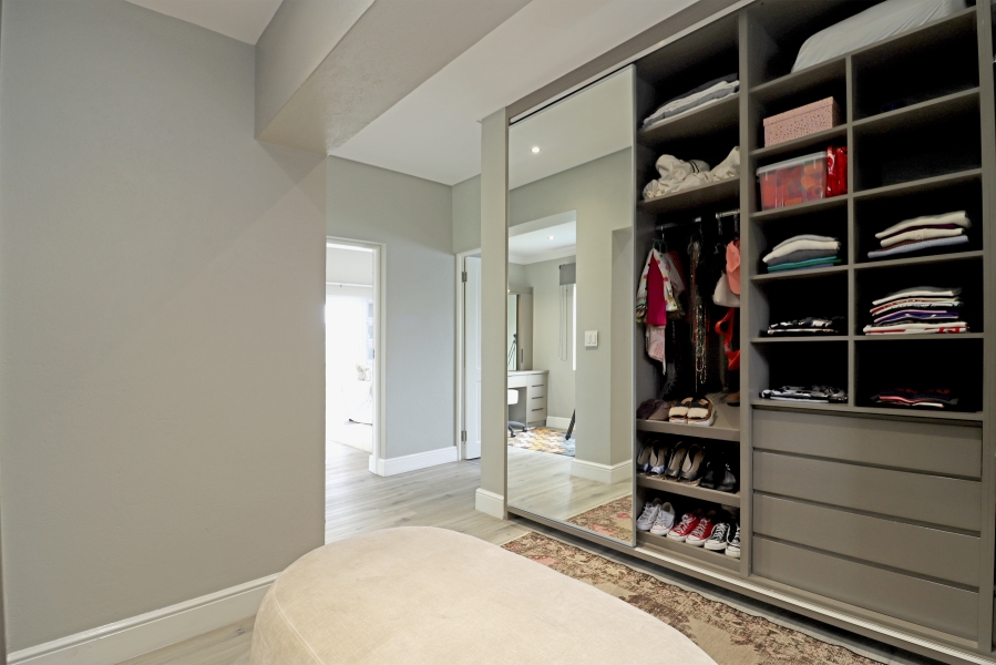 4 Bedroom Property for Sale in Waterfall Country Estate Gauteng