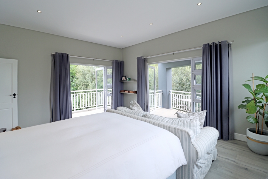 4 Bedroom Property for Sale in Waterfall Country Estate Gauteng