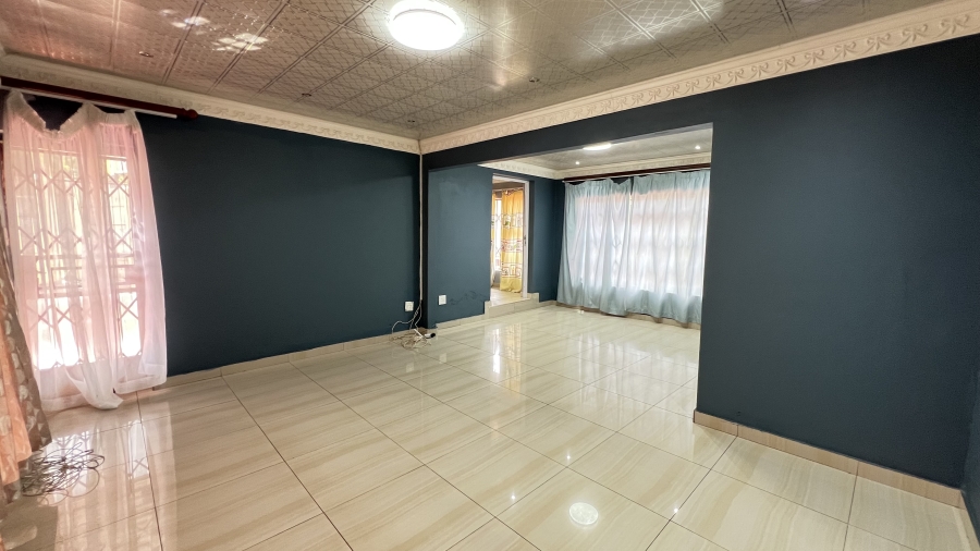 4 Bedroom Property for Sale in Lewisham Gauteng