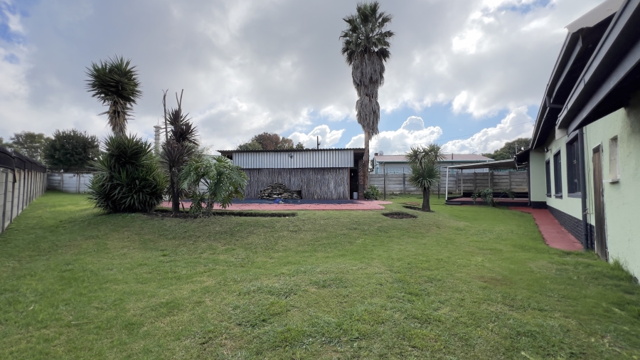 4 Bedroom Property for Sale in Lewisham Gauteng