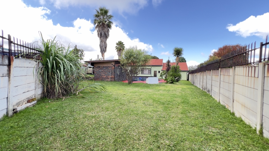 4 Bedroom Property for Sale in Lewisham Gauteng