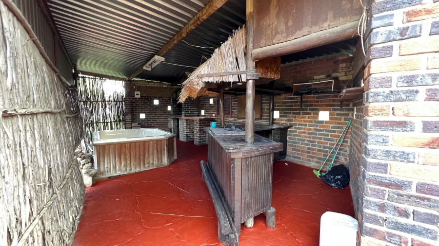 4 Bedroom Property for Sale in Lewisham Gauteng