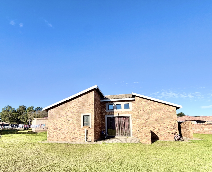 3 Bedroom Property for Sale in Strubenvale Gauteng