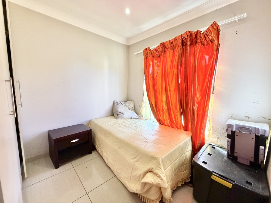 3 Bedroom Property for Sale in Strubenvale Gauteng