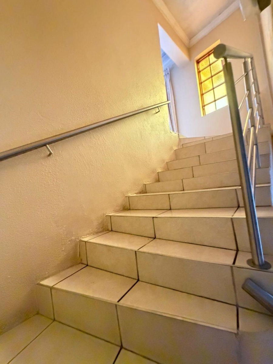 5 Bedroom Property for Sale in Mamelodi Sun Valley Gauteng