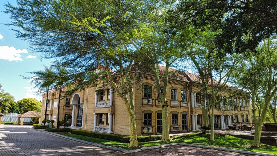 To Let Commercial Property for Rent in Epsom Downs Gauteng