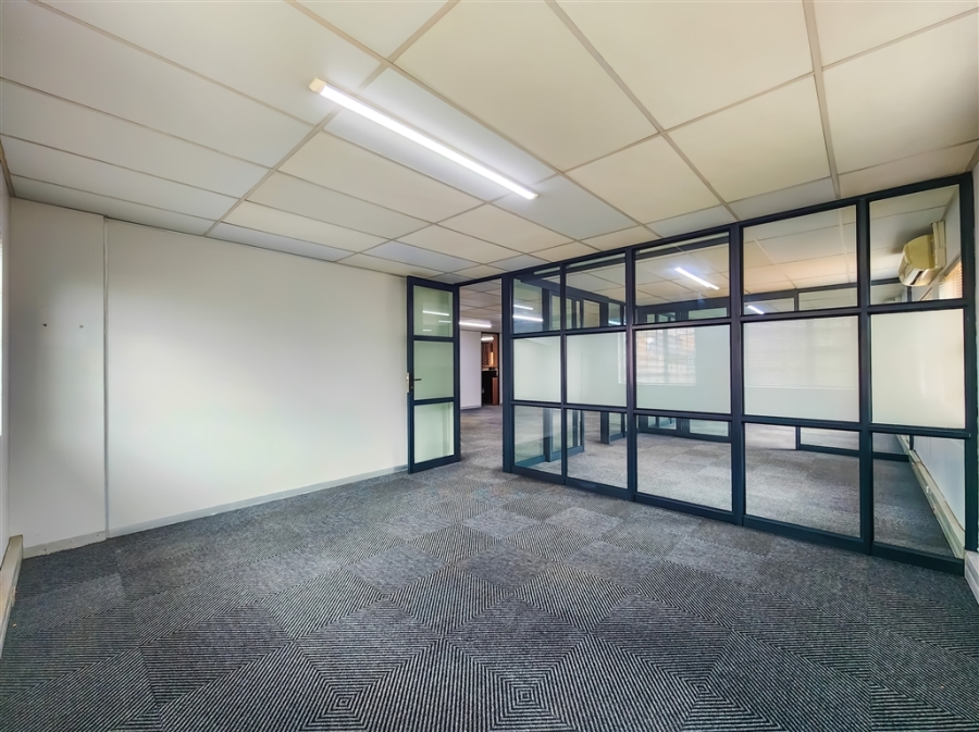 To Let Commercial Property for Rent in Allens Nek Gauteng