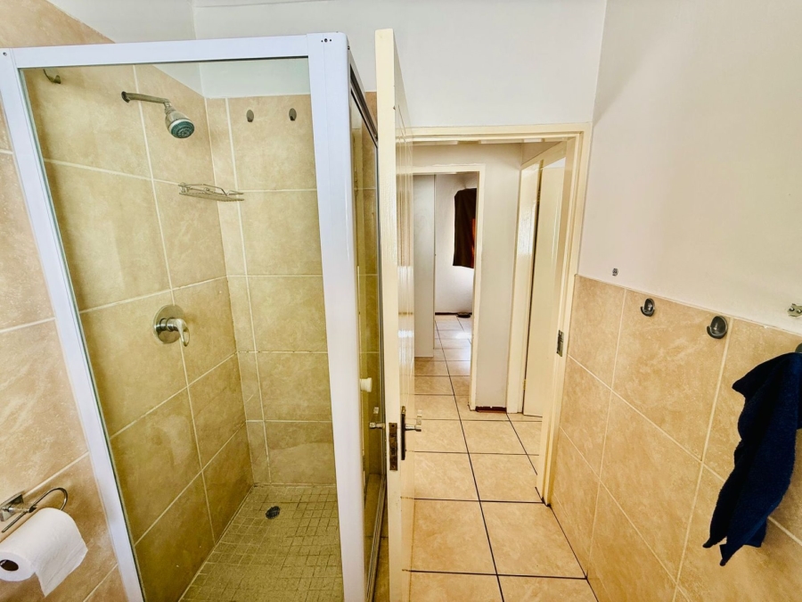 2 Bedroom Property for Sale in Hesteapark Gauteng