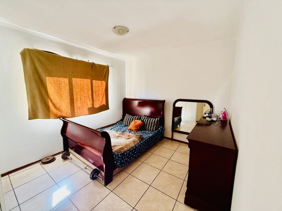 2 Bedroom Property for Sale in Hesteapark Gauteng