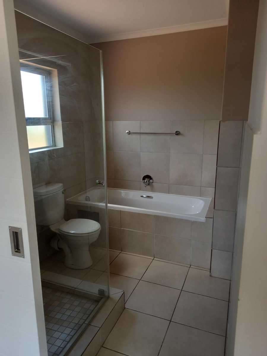 2 Bedroom Property for Sale in Montana Gauteng
