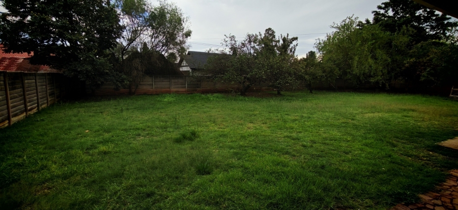 3 Bedroom Property for Sale in Albertsdal Gauteng