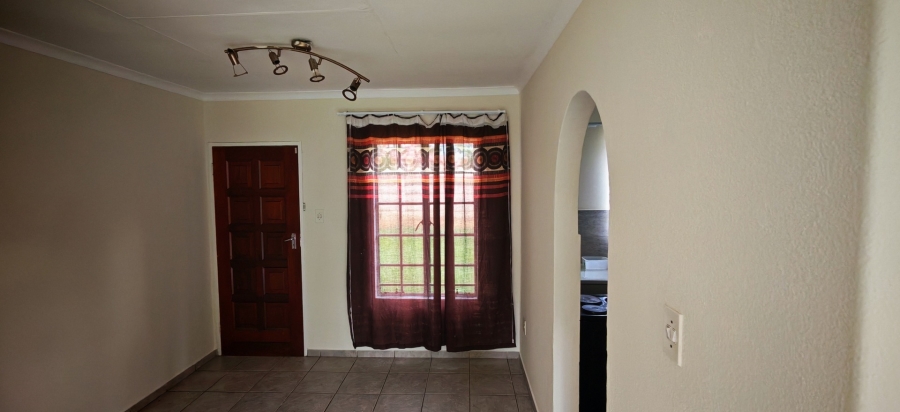 3 Bedroom Property for Sale in Albertsdal Gauteng
