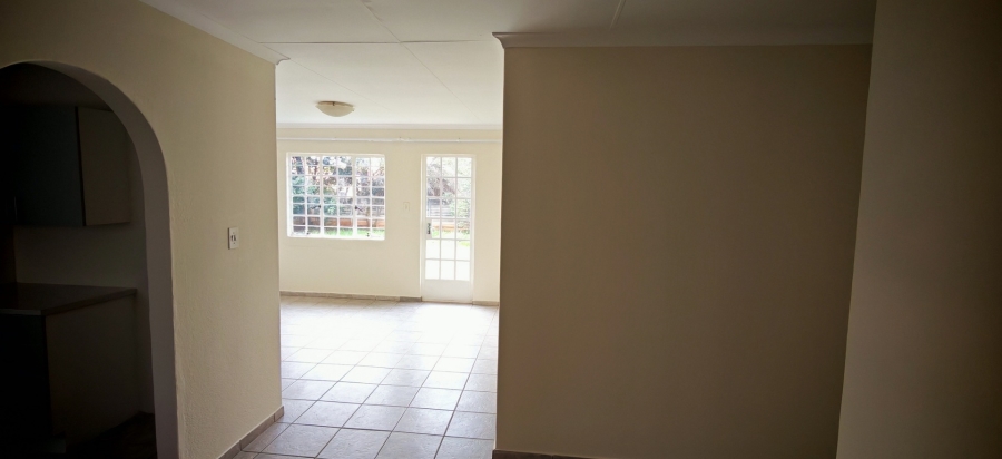 3 Bedroom Property for Sale in Albertsdal Gauteng