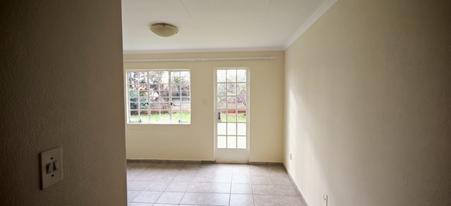3 Bedroom Property for Sale in Albertsdal Gauteng