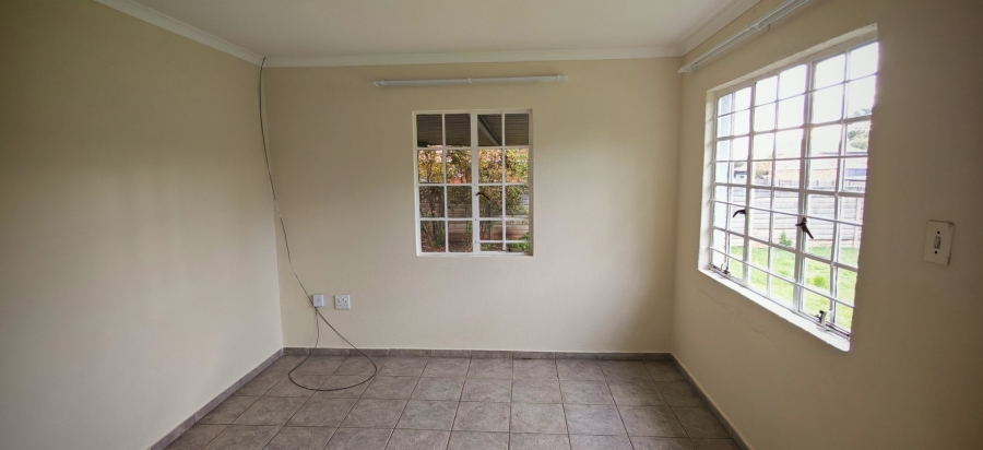 3 Bedroom Property for Sale in Albertsdal Gauteng