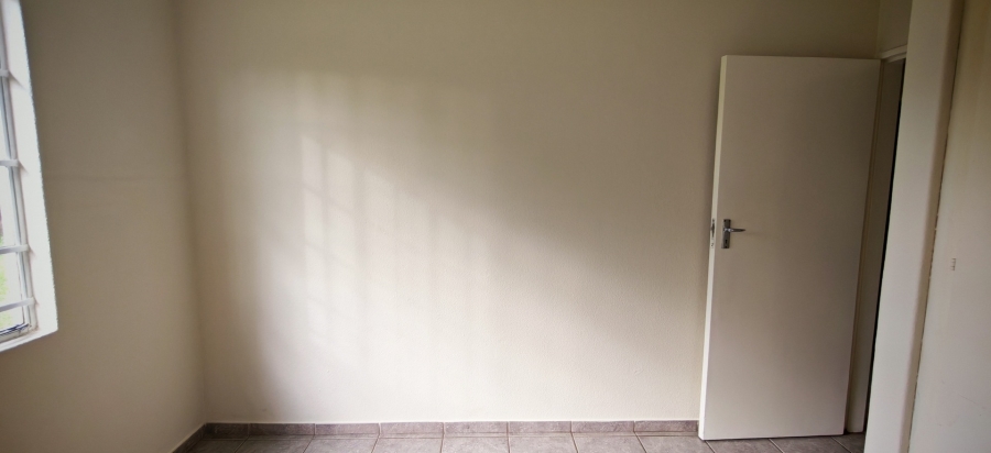 3 Bedroom Property for Sale in Albertsdal Gauteng
