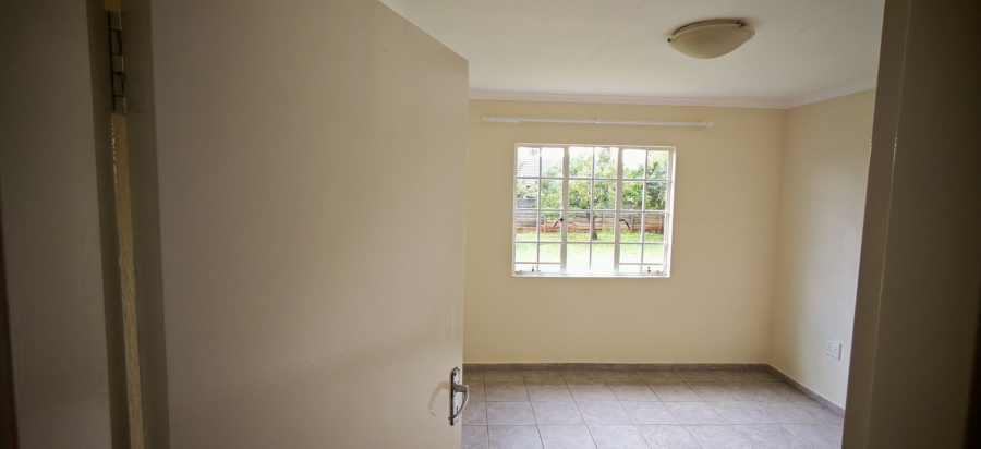 3 Bedroom Property for Sale in Albertsdal Gauteng