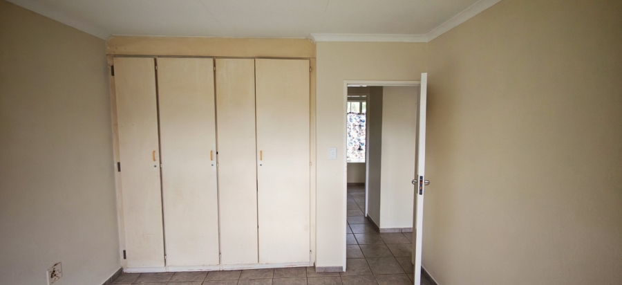 3 Bedroom Property for Sale in Albertsdal Gauteng