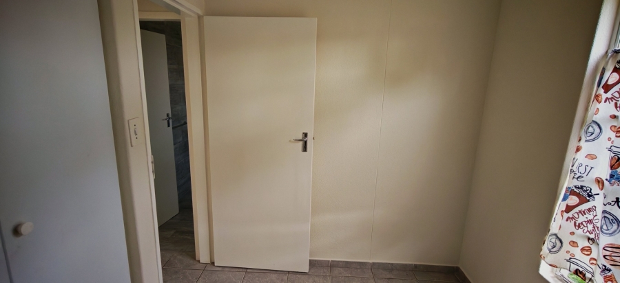 3 Bedroom Property for Sale in Albertsdal Gauteng
