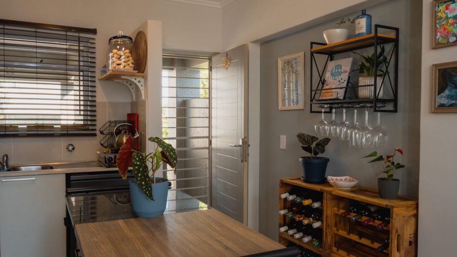 2 Bedroom Property for Sale in Bryanston Gauteng
