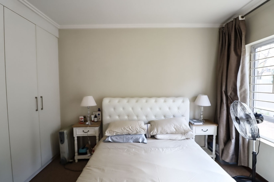 2 Bedroom Property for Sale in Bryanston Gauteng