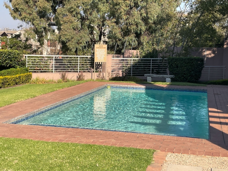 2 Bedroom Property for Sale in Bryanston Gauteng