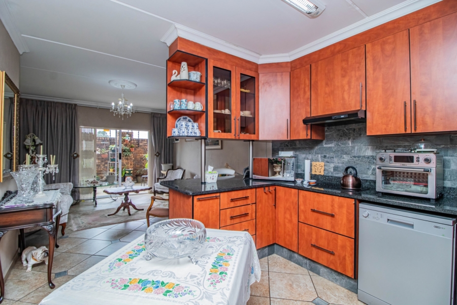 2 Bedroom Property for Sale in Rynfield Gauteng
