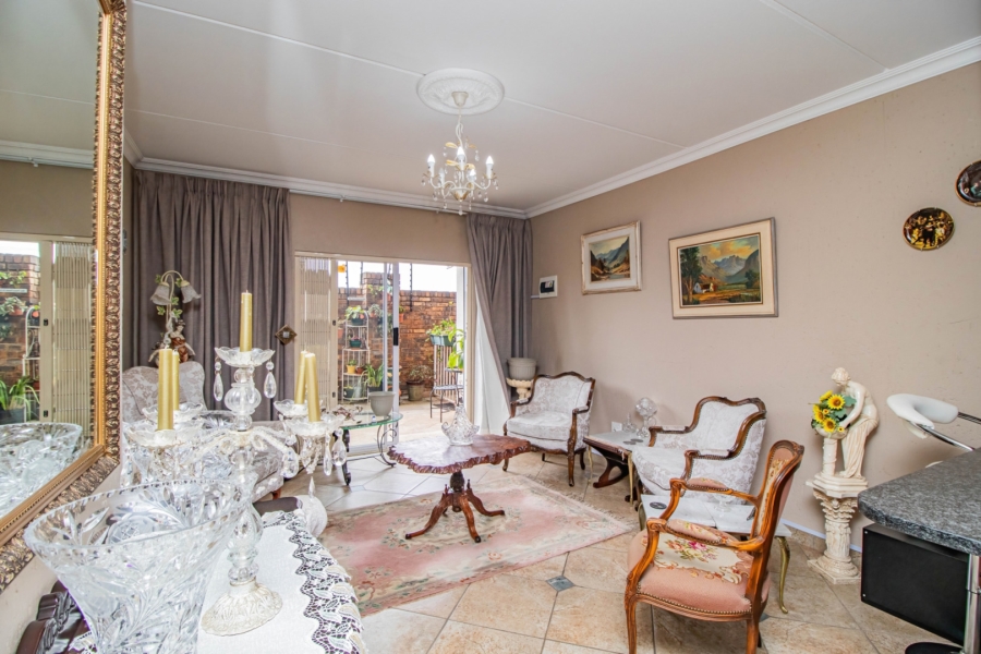 2 Bedroom Property for Sale in Rynfield Gauteng