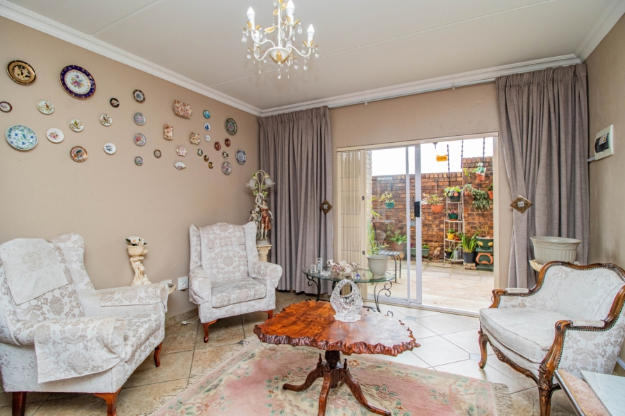 2 Bedroom Property for Sale in Rynfield Gauteng