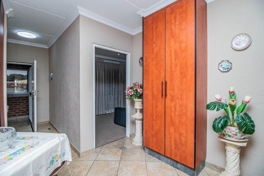 2 Bedroom Property for Sale in Rynfield Gauteng