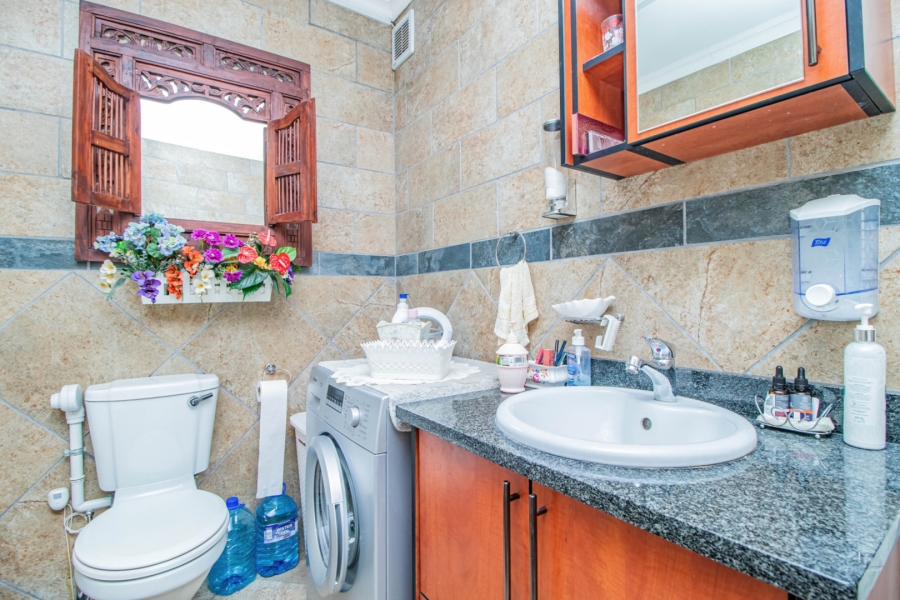 2 Bedroom Property for Sale in Rynfield Gauteng