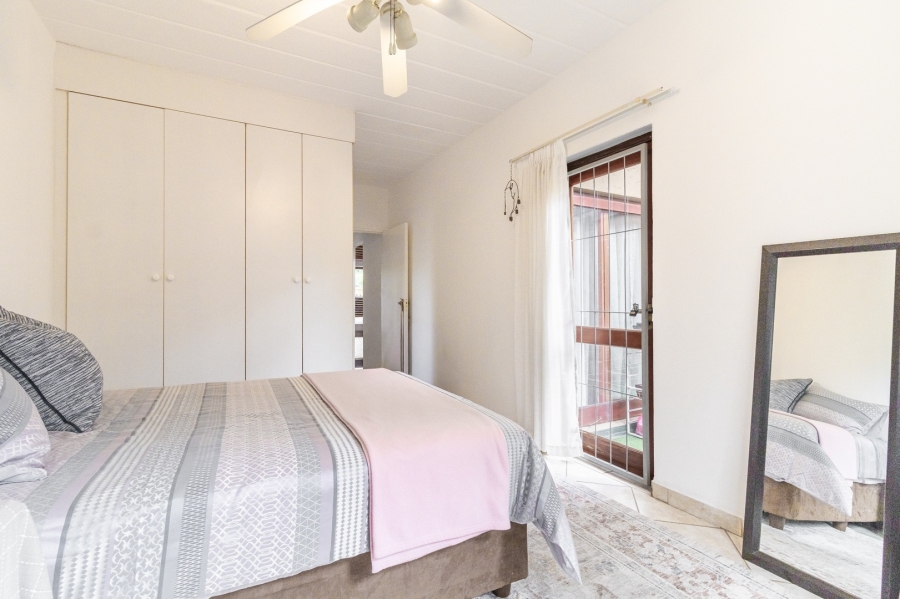 2 Bedroom Property for Sale in Lonehill Gauteng