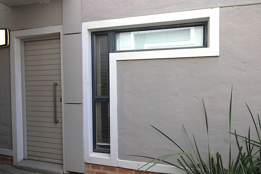 2 Bedroom Property for Sale in Rivonia Gauteng