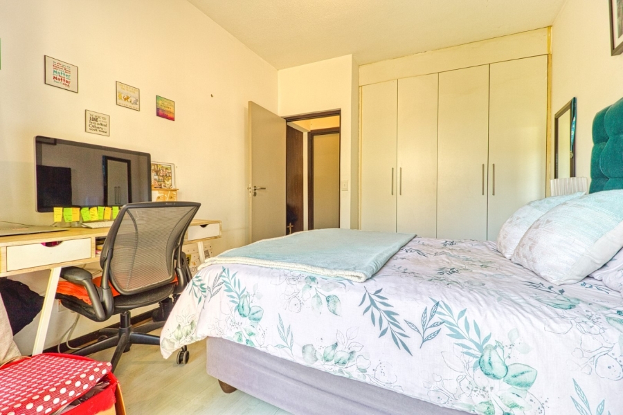 1 Bedroom Property for Sale in Douglasdale Gauteng