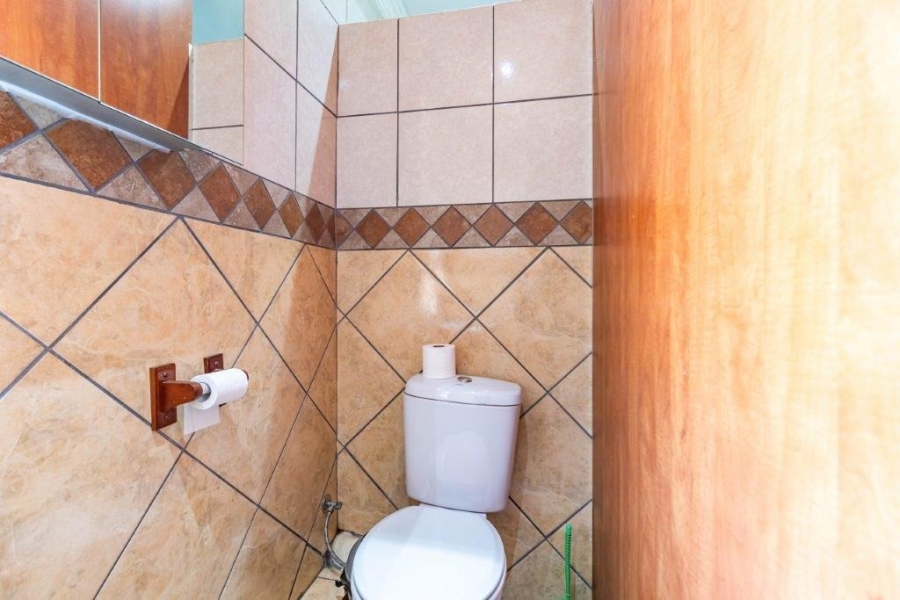 Commercial Property for Sale in Ravenswood Gauteng