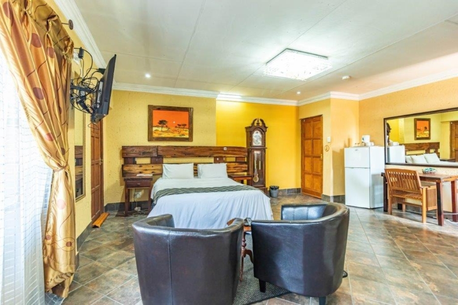 Commercial Property for Sale in Ravenswood Gauteng