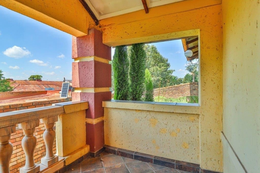 Commercial Property for Sale in Ravenswood Gauteng