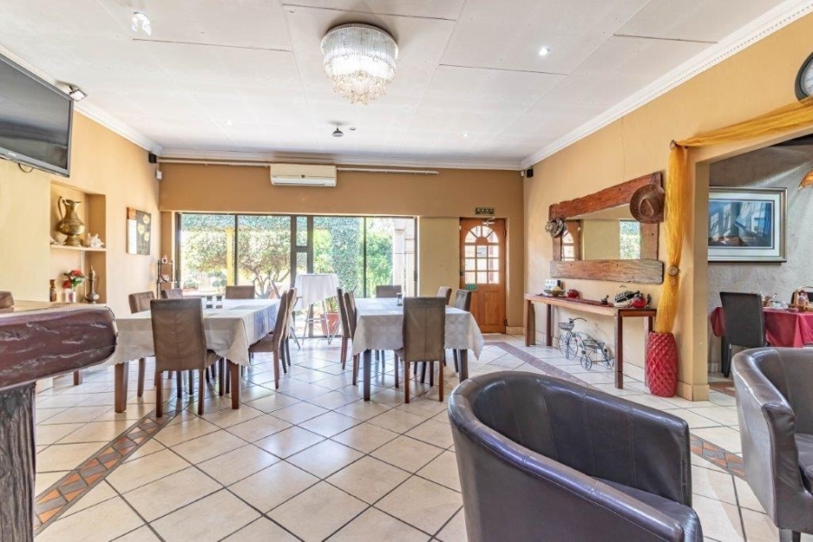 Commercial Property for Sale in Ravenswood Gauteng