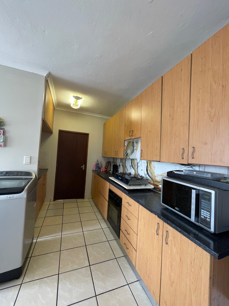 2 Bedroom Property for Sale in Ferndale Gauteng