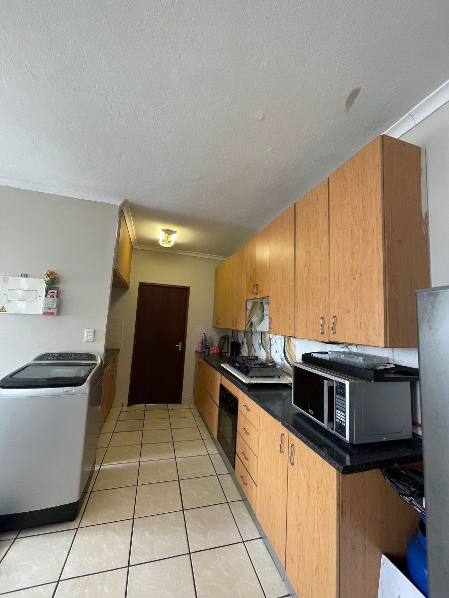 2 Bedroom Property for Sale in Ferndale Gauteng