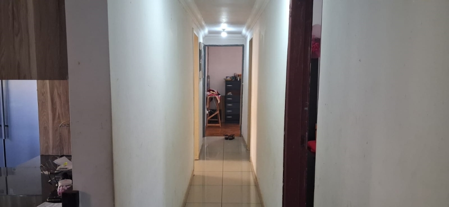 4 Bedroom Property for Sale in Protea Glen Gauteng