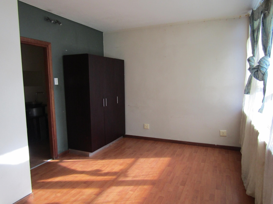 To Let 0 Bedroom Property for Rent in Johannesburg Central Gauteng