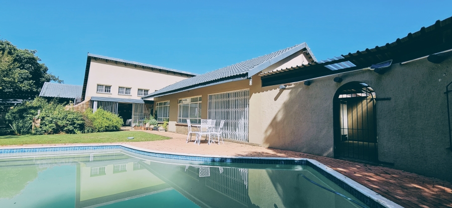 3 Bedroom Property for Sale in Risiville Gauteng