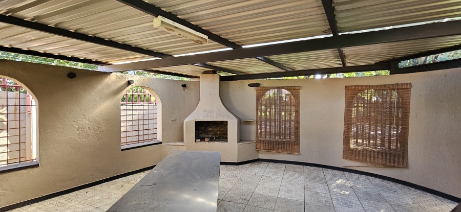 3 Bedroom Property for Sale in Risiville Gauteng