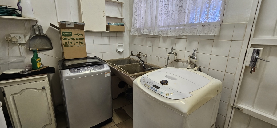3 Bedroom Property for Sale in Risiville Gauteng